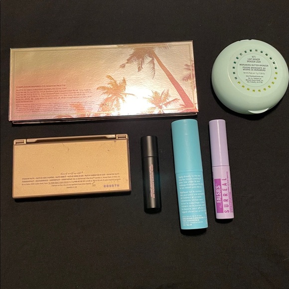 Makeup bundle - Picture 2 of 4